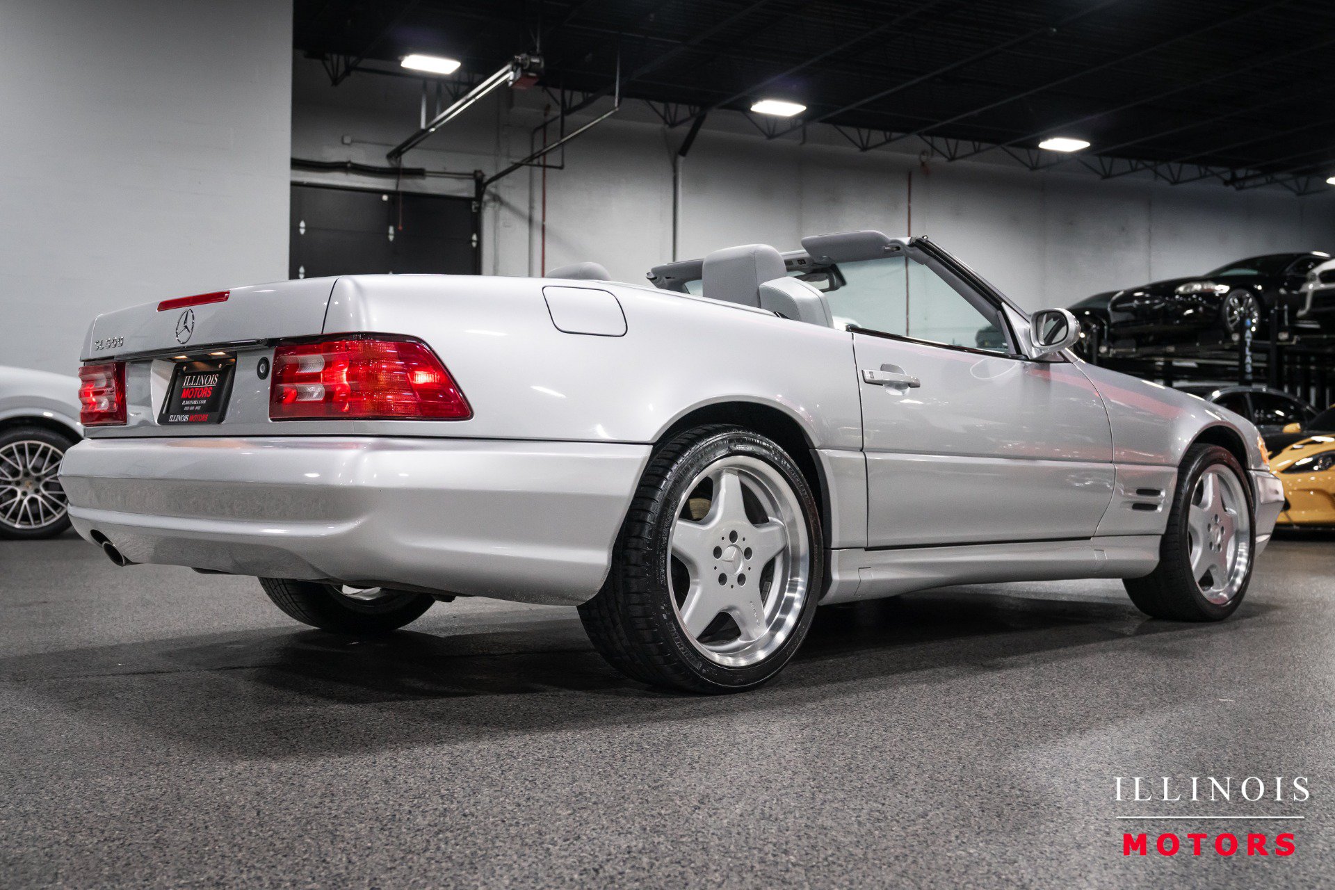 Used 2002 Mercedes-Benz SL 500 image 5