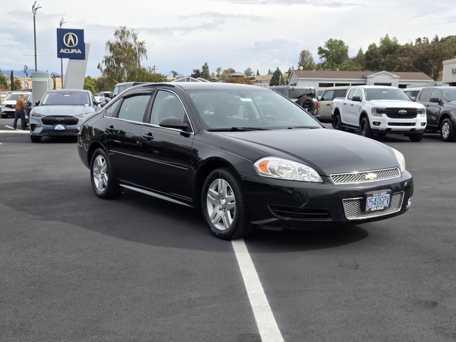 Used 2013 Chevrolet Impala LT FWD image 3