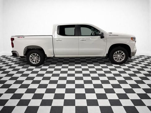 Certified 2024 Chevrolet Silverado 1500 LT AWD/4WD image 2