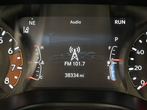Certified 2025 Jeep Compass Trailhawk AWD/4WD image 13