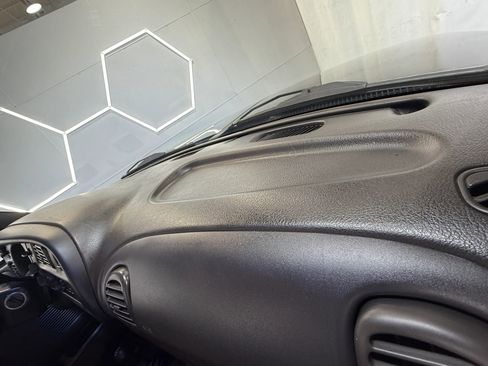 Used 1998 Dodge Ram 1500 Truck 4x4 Regular Cab image 32