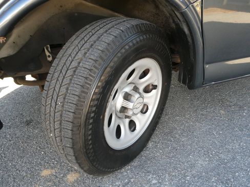 Used 2014 Chevrolet Express 1500 LS image 28