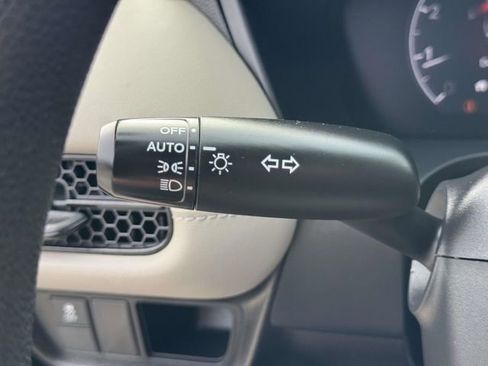 Certified 2023 Honda HR-V LX image 20