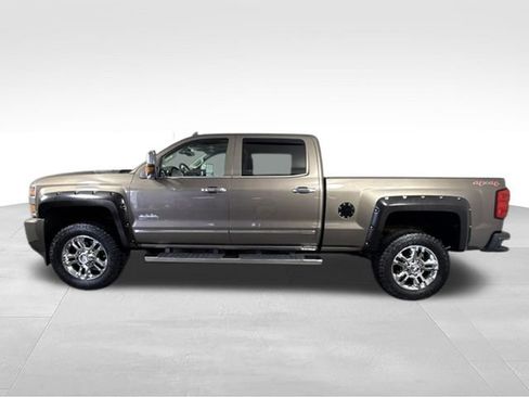 Used 2015 Chevrolet Silverado 2500 High Country w/ Duramax Plus Package AWD/4WD image 6