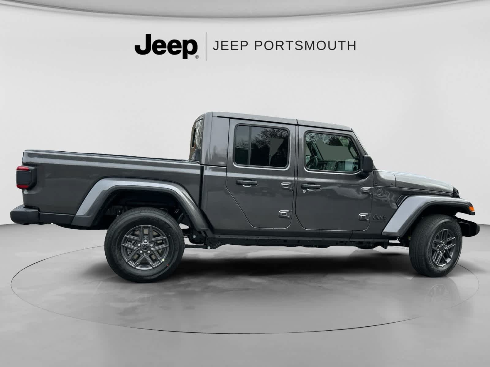 New 2026 Jeep Gladiator Sport AWD/4WD image 5