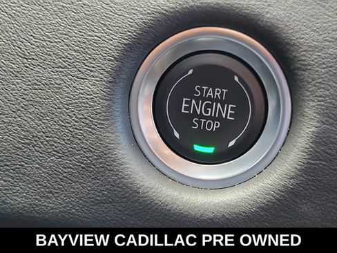 Used 2025 Cadillac Escalade Premium Luxury Platinum AWD/4WD image 31