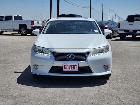 Used 2013 Lexus ES 350 w/ Premium Pkg FWD image 2