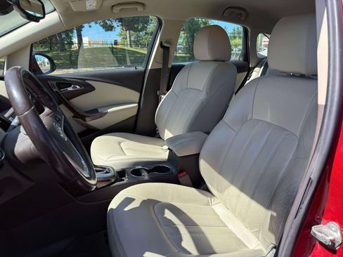 Used 2014 Buick Verano Leather FWD image 11