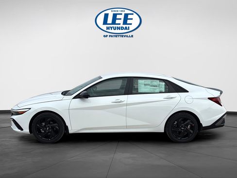New 2026 Hyundai Elantra Sport FWD image 8