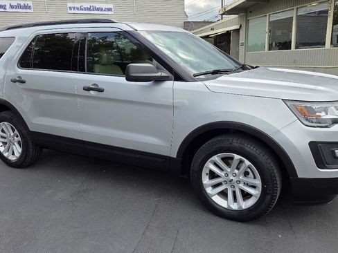 Used 2017 Ford Explorer 4WD image 6