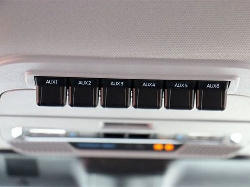 New 2026 Ford F250 Lariat w/ Black Appearance Package image 37