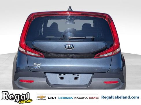 Used 2020 Kia Soul LX image 4