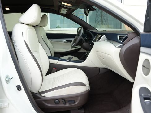 Used 2021 INFINITI QX50 Autograph w/ Premium White Leather Package FWD image 22