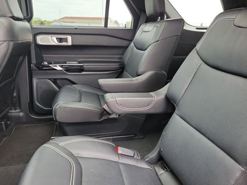 Used 2023 Ford Explorer ST w/ Equipment Group 401A AWD/4WD image 11