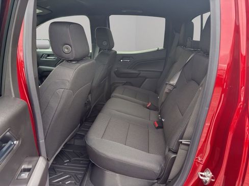 New 2026 GMC Canyon Elevation w/ Convenience Package image 15