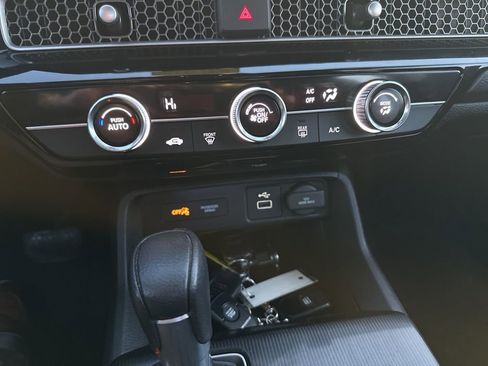 Used 2022 Honda Civic LX image 18