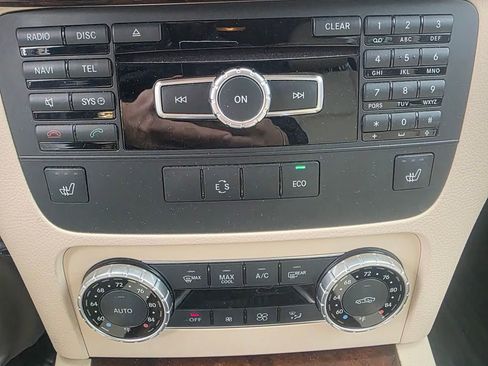 Used 2015 Mercedes-Benz GLK 350 2WD image 20