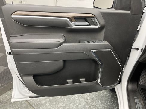 Certified 2022 Chevrolet Silverado 1500 LT image 8