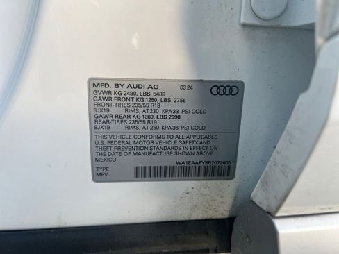 Used 2024 Audi Q5 2.0T Premium Plus image 37