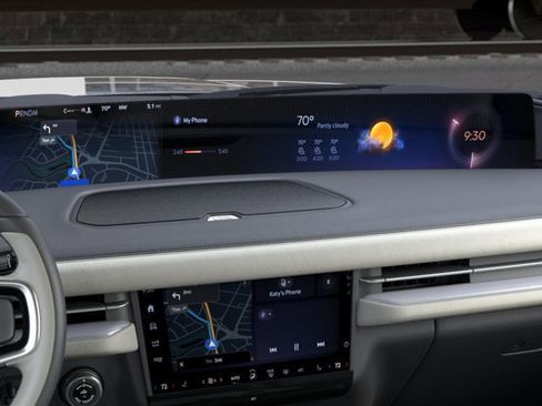 New 2026 Lincoln Navigator Reserve AWD/4WD image 14