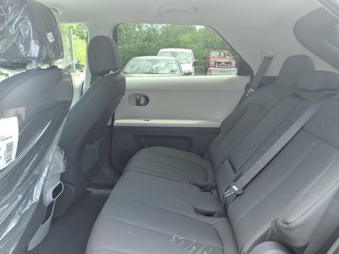 New 2026 Hyundai Ioniq 5 SEL AWD/4WD image 8
