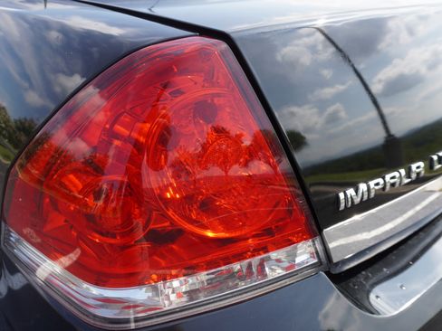 Used 2015 Chevrolet Impala Police image 11