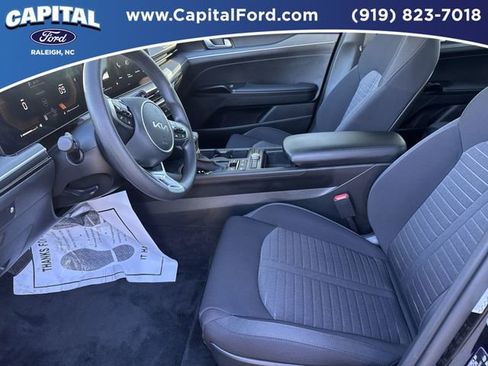 Used 2025 Kia K5 LXS image 17