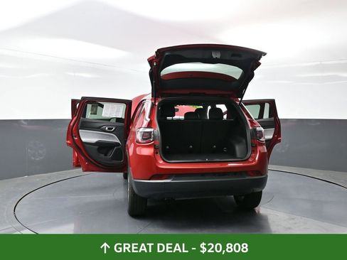 Used 2025 Jeep Compass Latitude image 64