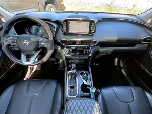 Used 2020 Hyundai Santa Fe Limited image 15