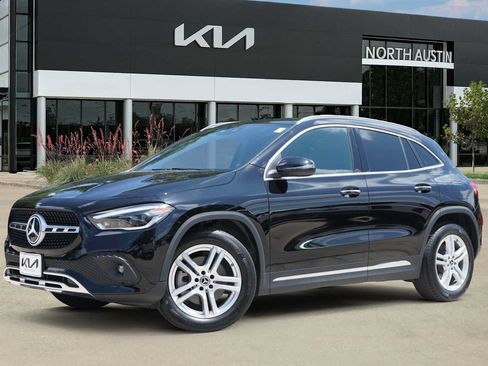 Used 2021 Mercedes-Benz GLA 250 4MATIC image 1