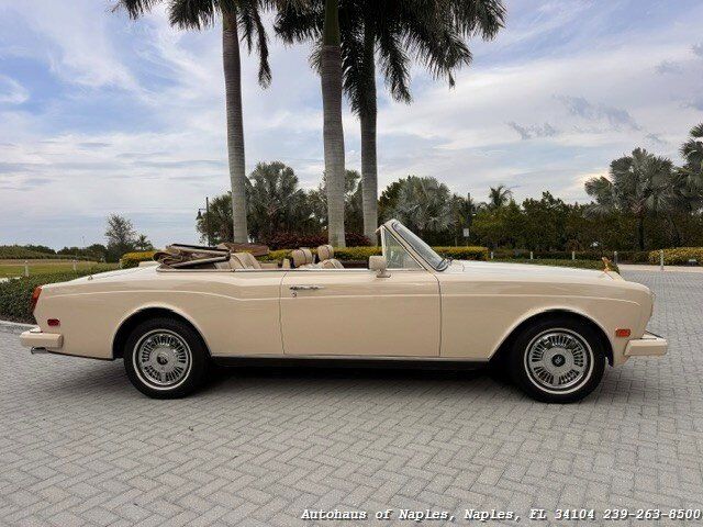 Used 1990 Rolls-Royce Corniche III RWD image 6