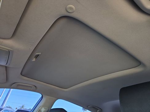 Used 2019 Honda Accord EX image 17