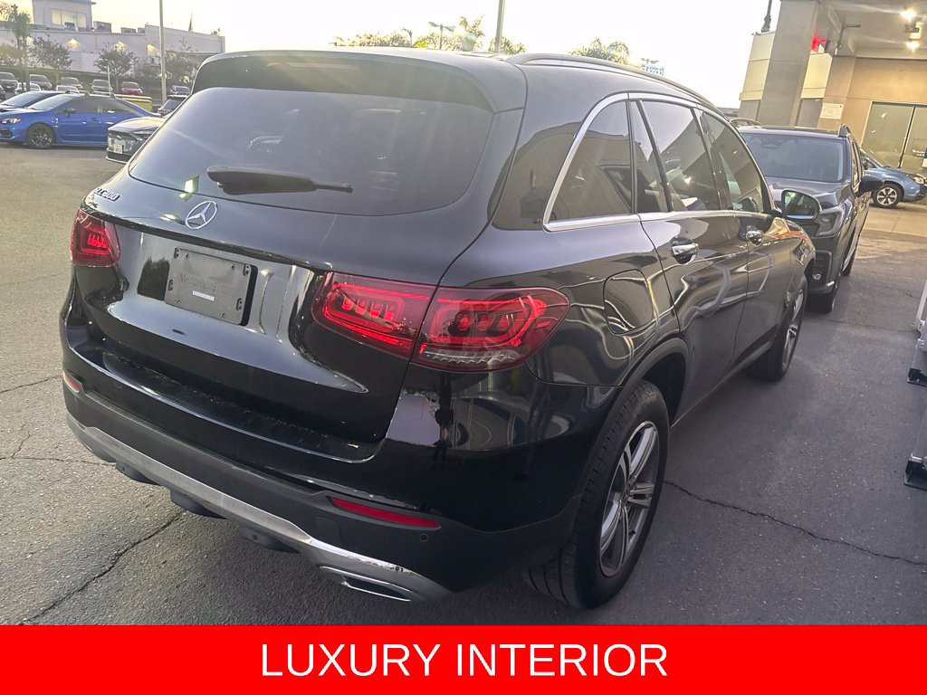 Used 2022 Mercedes-Benz GLC 300 image 4