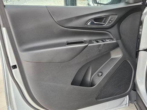 Used 2022 Chevrolet Equinox LT image 22