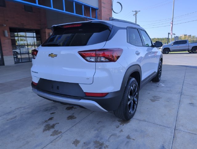 Used 2022 Chevrolet TrailBlazer LT FWD image 8