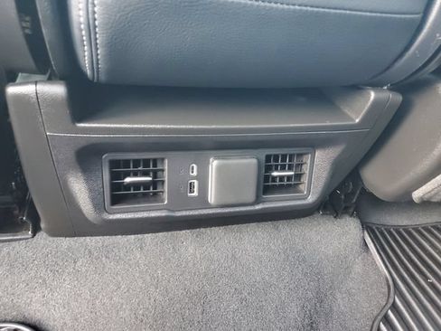 Used 2025 GMC Sierra 1500 Elevation AWD/4WD image 16