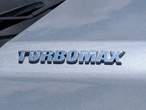 Used 2025 Chevrolet Silverado 1500 Custom RWD image 10