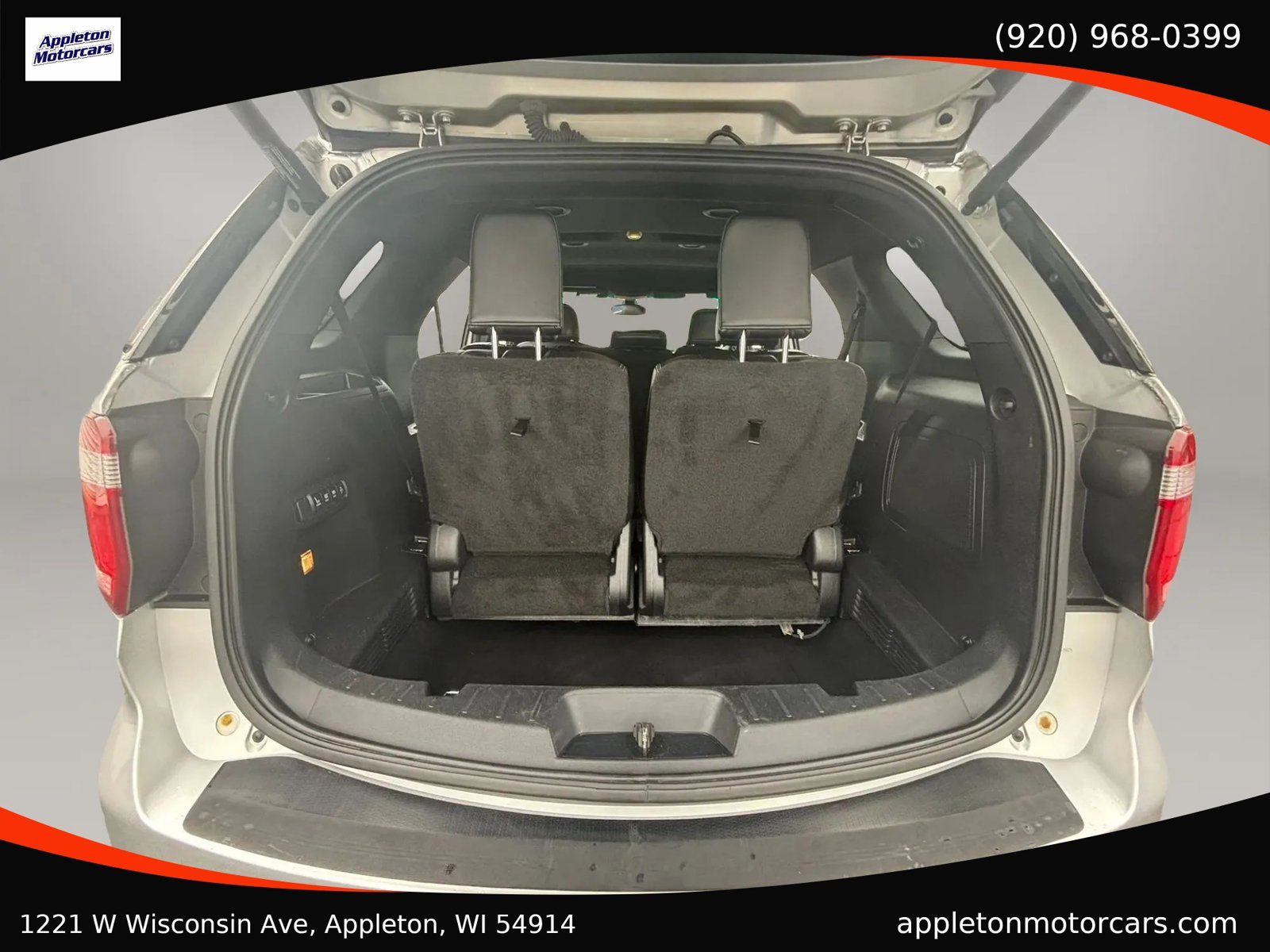 Used 2016 Ford Explorer Limited w/ Equipment Group 301A AWD/4WD image 36