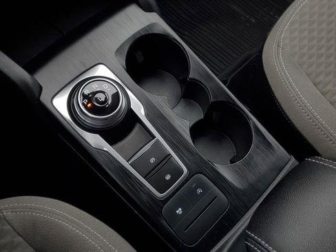 Certified 2022 Ford Escape SE w/ Convenience Package image 24