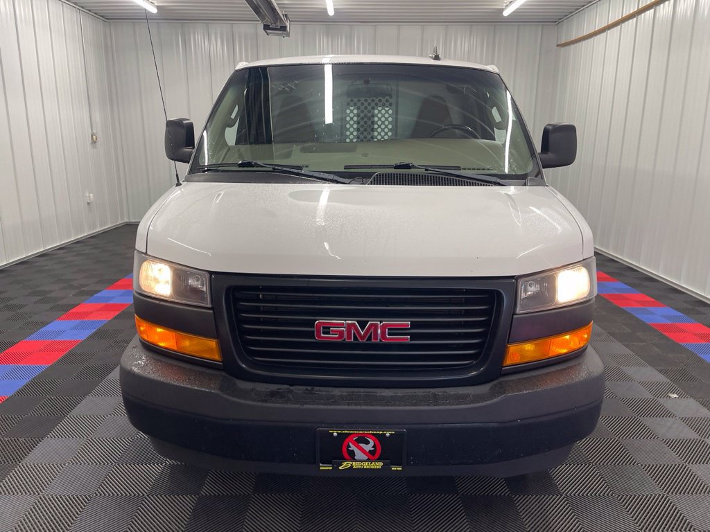 Used 2019 GMC Savana 2500 Extended w/ Driver Convenience Package RWD image 8