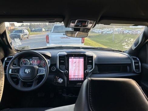 Used 2025 RAM 1500 Laramie image 5