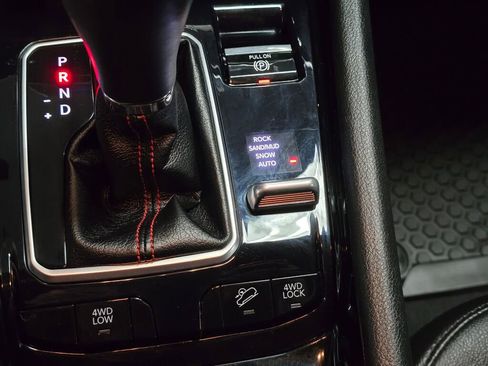 Used 2023 Jeep Compass Trailhawk w/ Trailhawk Convenience Group image 35