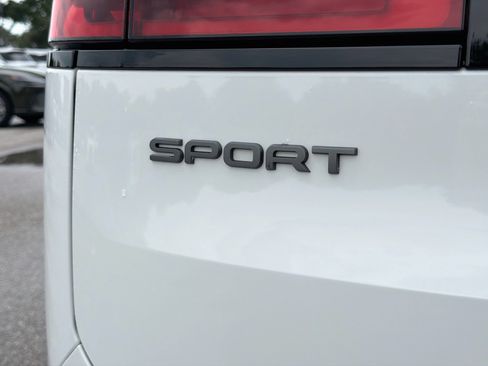 Used 2023 Land Rover Range Rover Sport SE AWD/4WD image 47