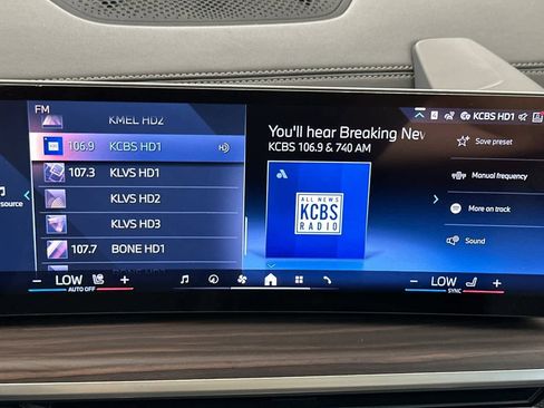 Used 2026 BMW X7 xDrive40i w/ M Sport Package image 18