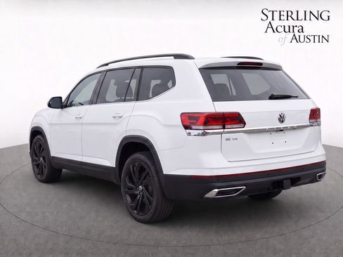 Used 2023 Volkswagen Atlas SE FWD image 3