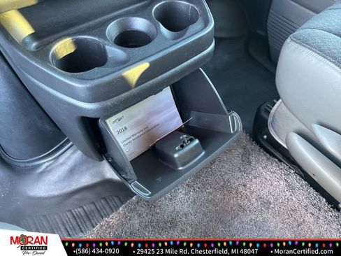 Used 2018 Chevrolet Express 2500 w/ Driver Convenience Package image 17