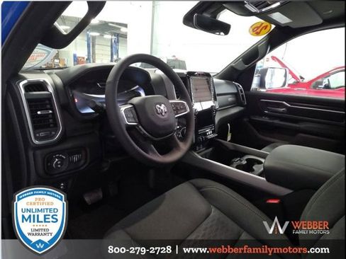 New 2026 RAM 1500 4x4 Crew Cab image 9