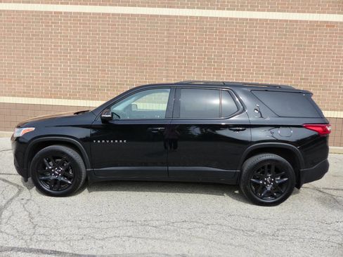 Used 2020 Chevrolet Traverse RS FWD image 5