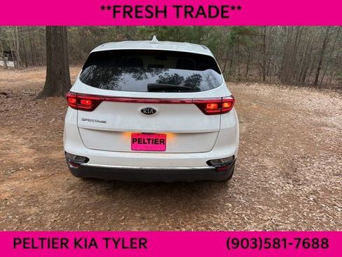 Certified 2022 Kia Sportage LX image 9