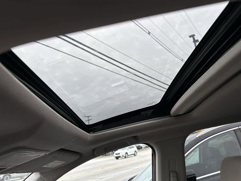 Used 2023 Honda CR-V EX image 13